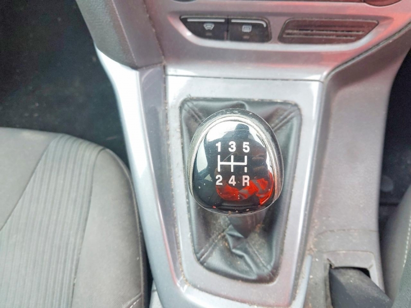 W537, Ford Focus 2011, 1.6, бензин, МКПП