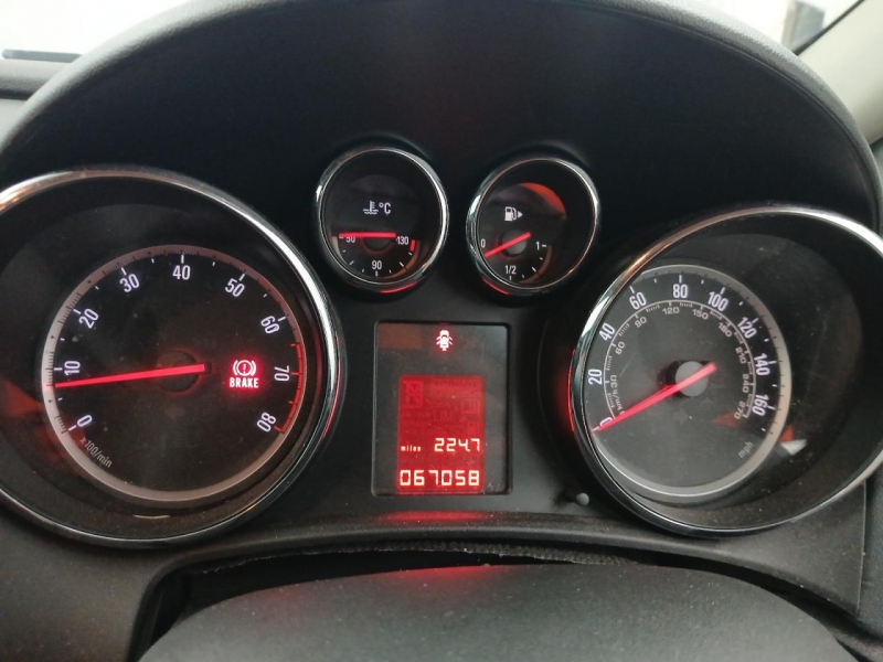 W546, Opel Astra 2012, 1.6, бензин, МКПП
