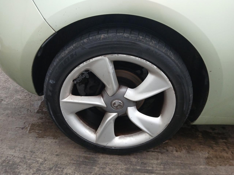 W546, Opel Astra 2012, 1.6, бензин, МКПП