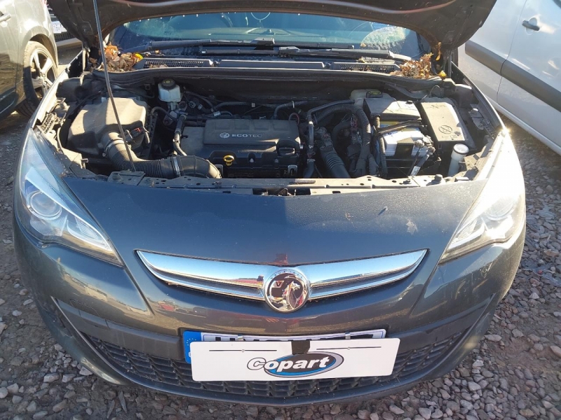 W547, Opel Astra 2012, 1.4, бензин, МКПП