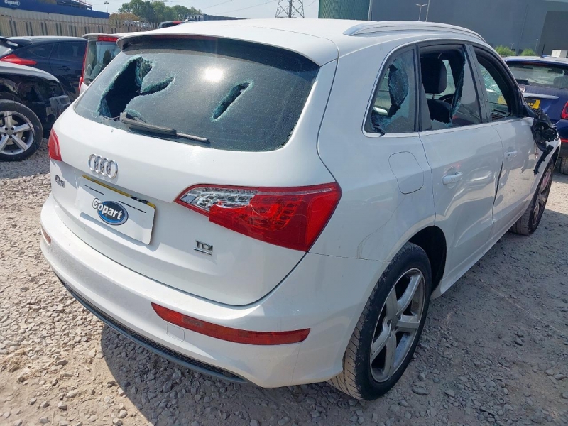 W550, Audi Q5 2012, 2.0, дизель, МКПП