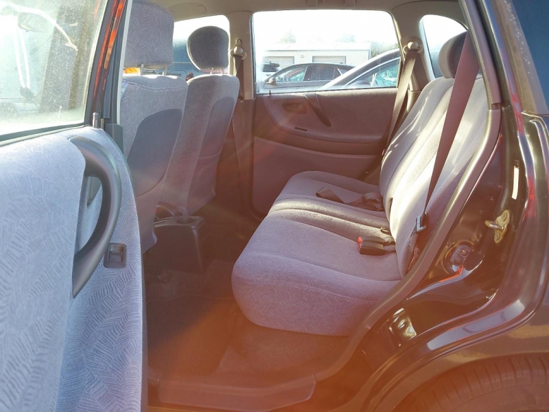 W551, Suzuki Liana 2002, 1.6, бензин, МКПП