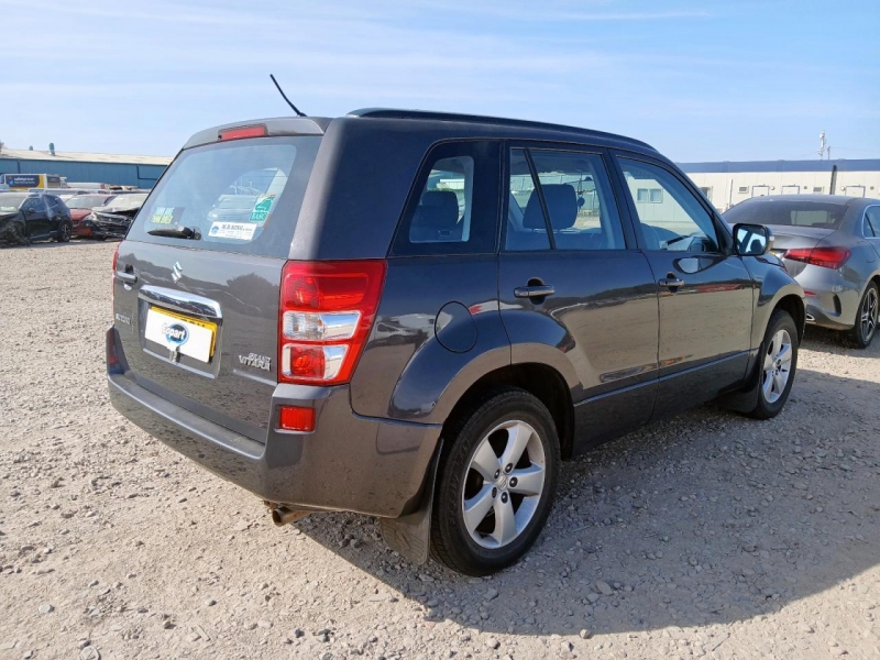 Y298, Suzuki Grand Vitara 2011, 2.4, бензин, МКПП