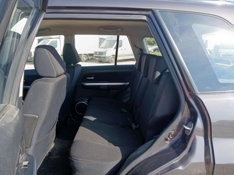 Y298, Suzuki Grand Vitara 2011, 2.4, бензин, МКПП