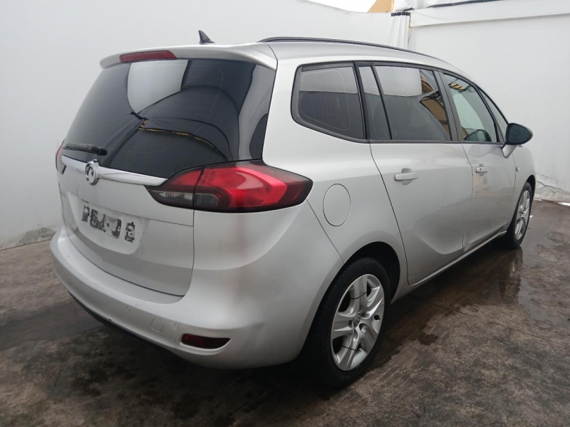 W560, Opel Zafira 2012, 1.4, бензин, МКПП