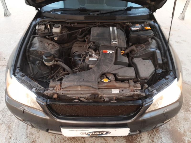 W564, Lexus IS 2002, 2.0, бензин, АКПП