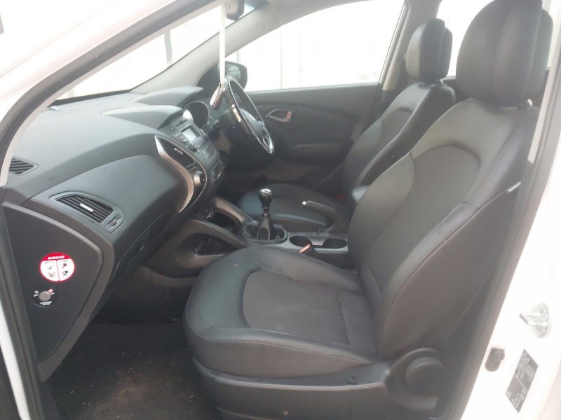 W565, Hyundai ix35 2015, 1.6, бензин, МКПП