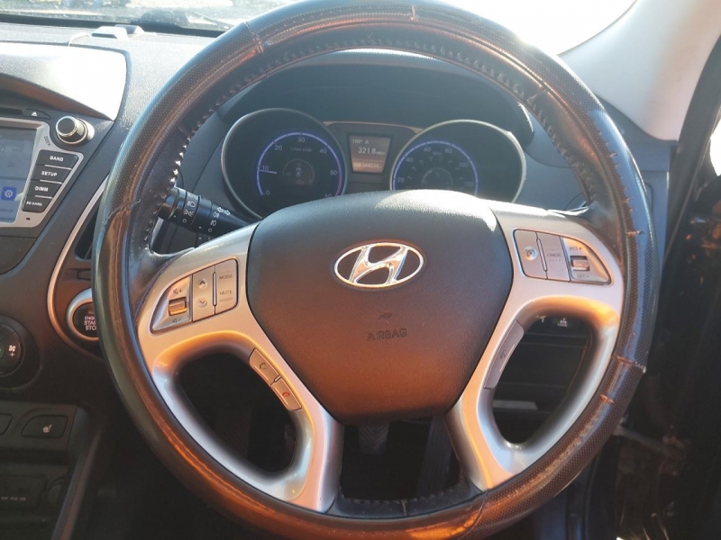 W566, Hyundai ix35 2011, 2.0, дизель, МКПП