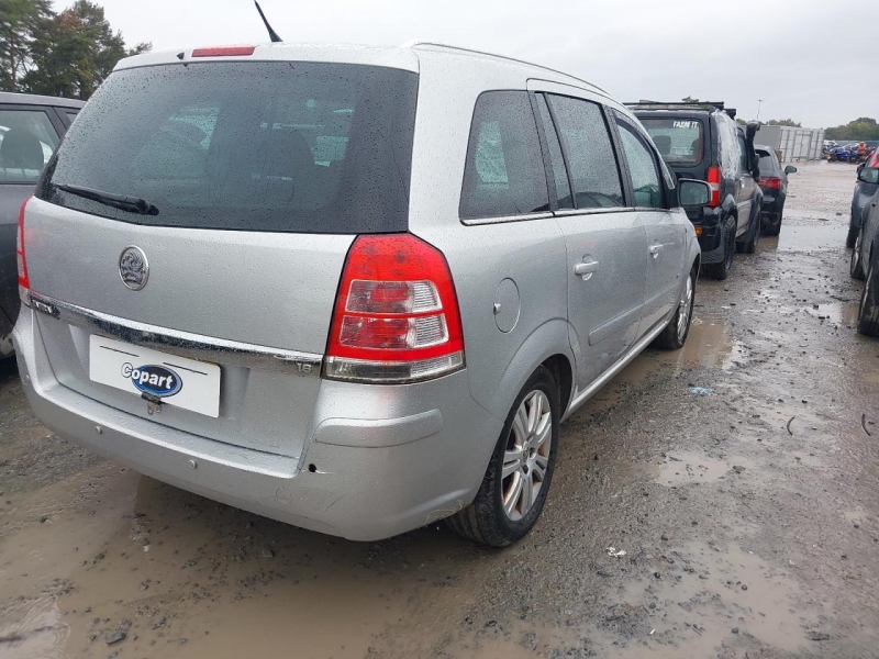 W571, Opel Zafira 2010, 1.8, бензин, МКПП
