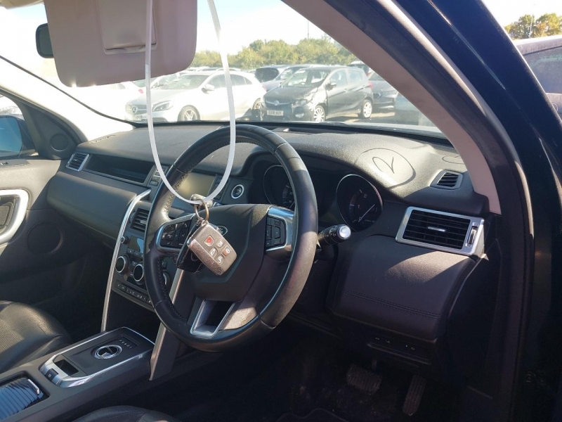 Y306, Land Rover Discovery 2016, 2.0, дизель, АКПП