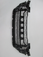 Решетка переднего бампера черная (под хром) P-308 11-14