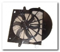 Диффузор охлаждения с вентилятором 3.7-4.7 GRAND CHEROKEE 05-10 в сборе